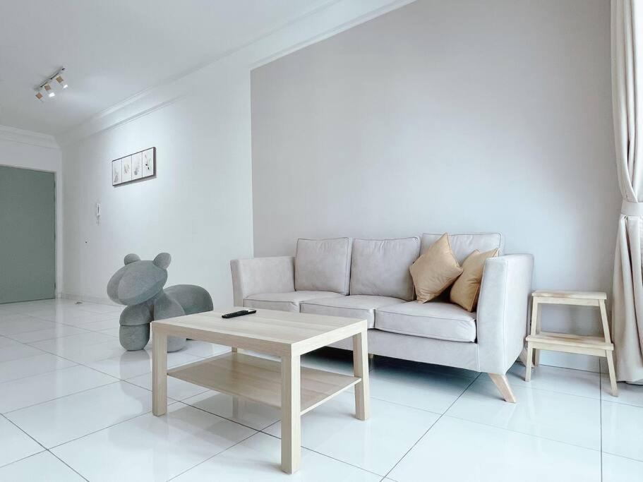 10pax 3Bedroom Platino Paradigm Mall JB Skudai