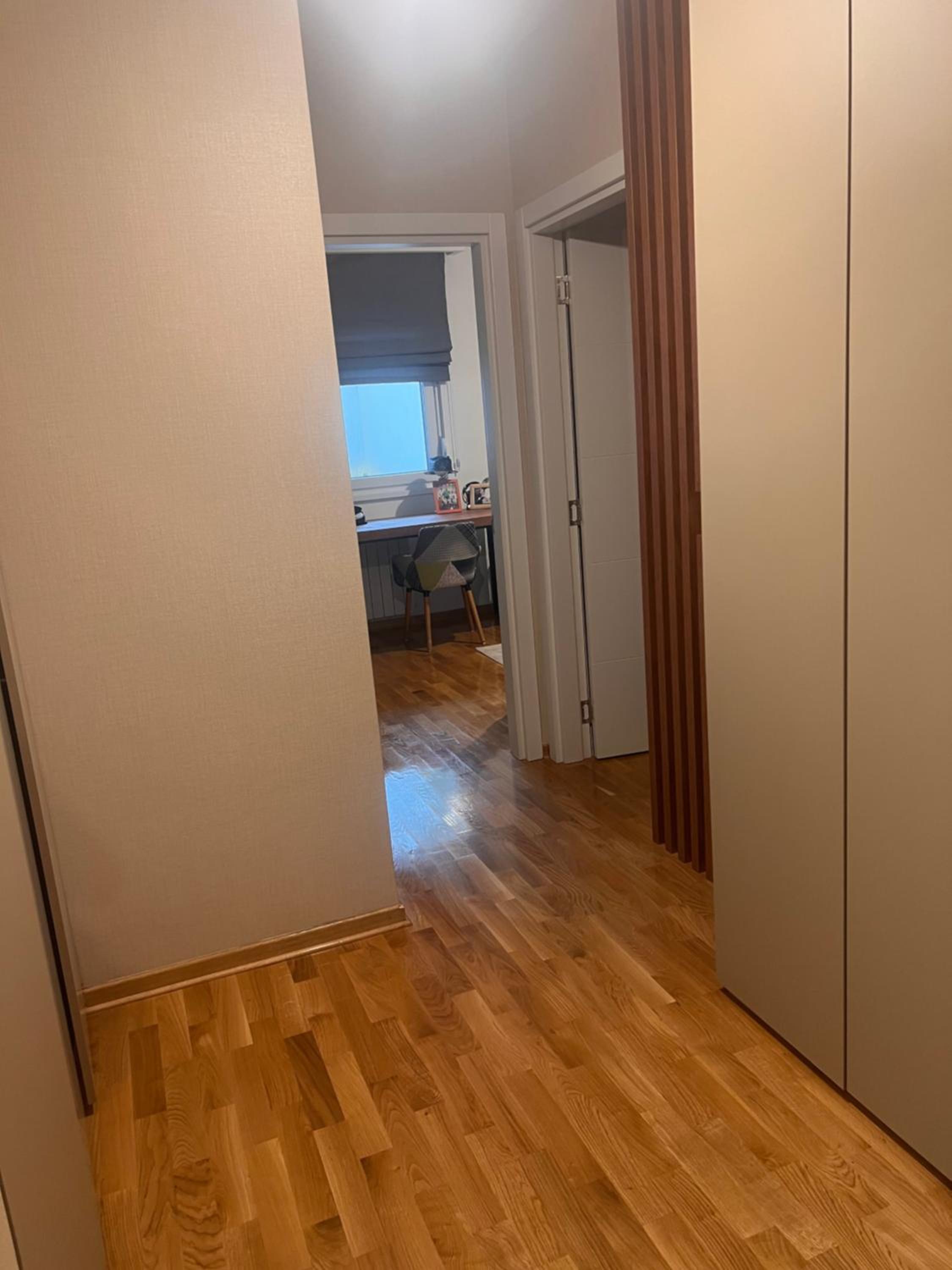Autokomanda Large Family Apartment view 3
