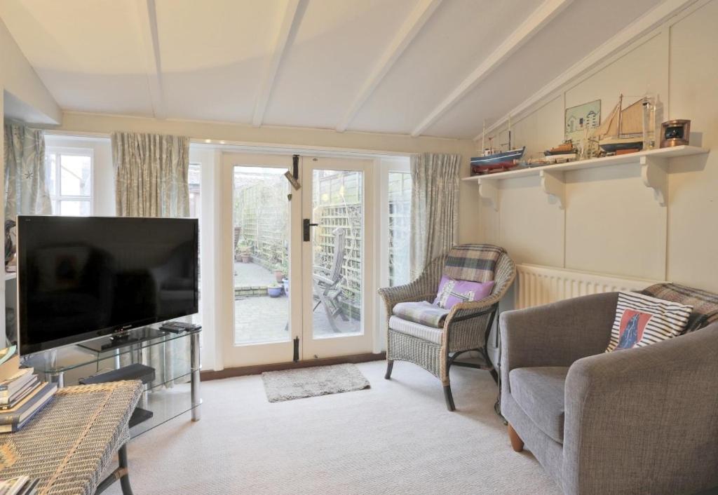 Pilot Cottage