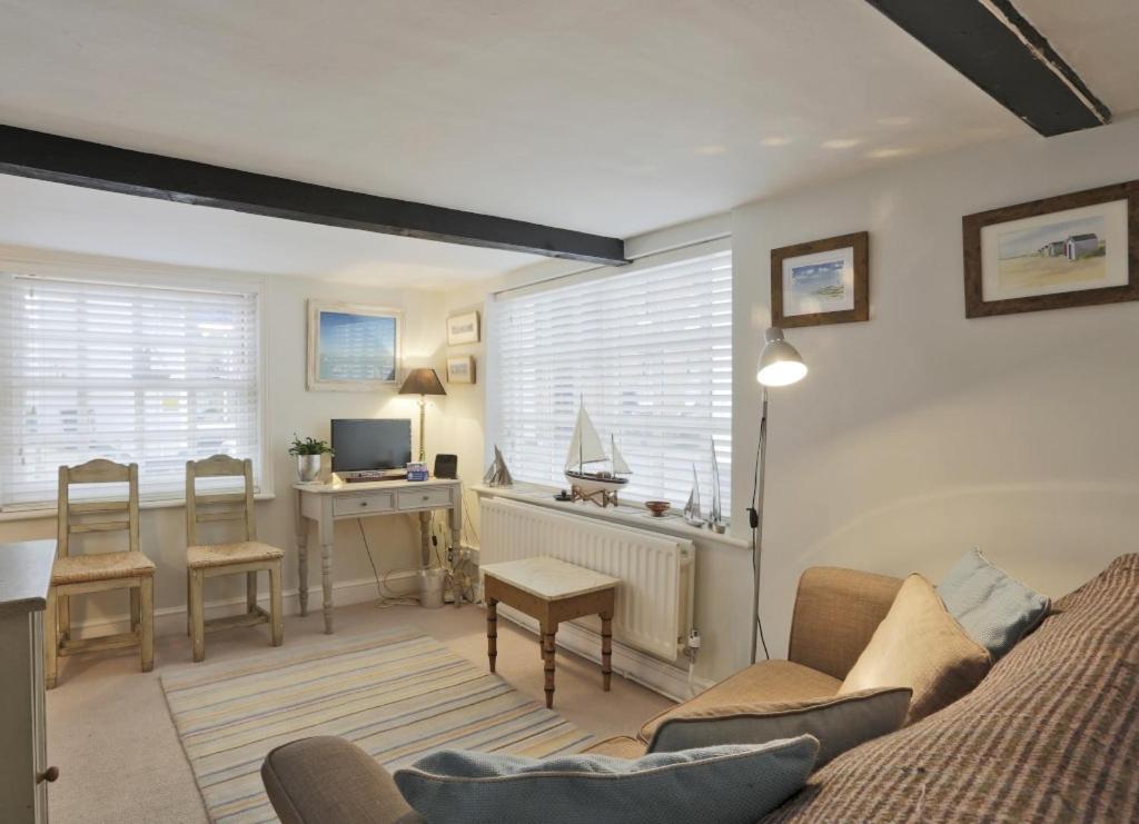 Pilot Cottage