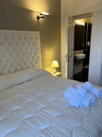 Luxury room Anelli center of Roma