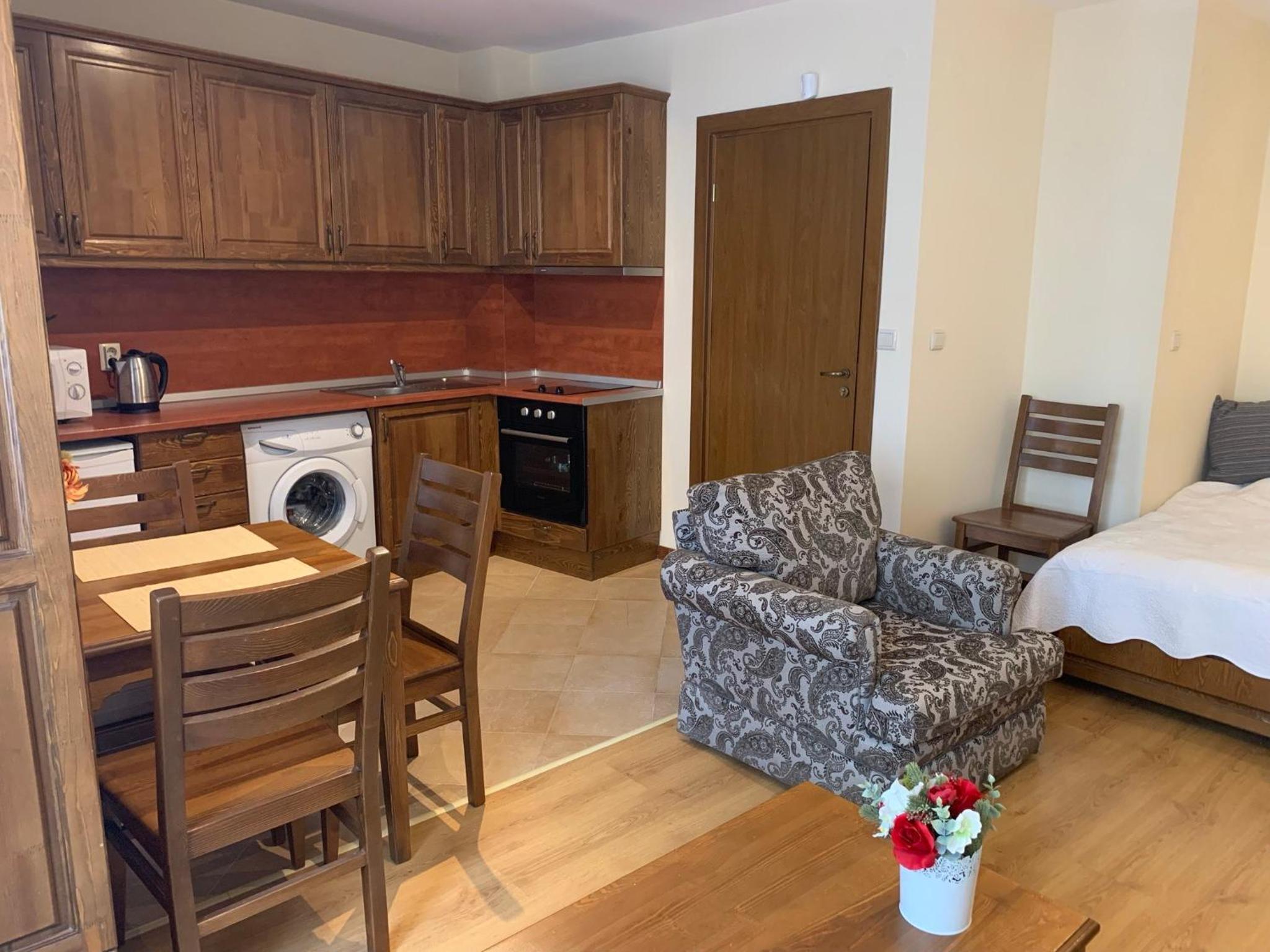 Studio 5 in Pirin Golf