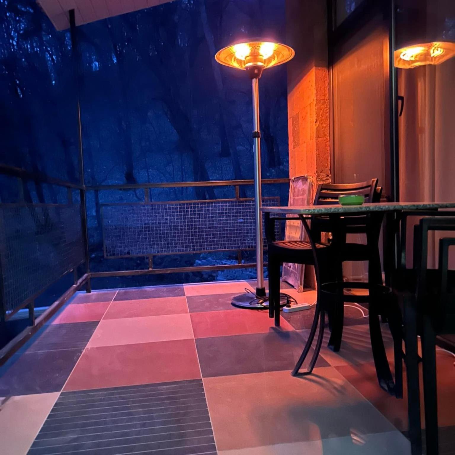 Peaceful 2 Bed I Forest Air I BBQ I Private I Cozy