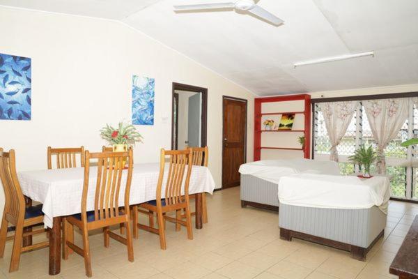 Gizo Lodge