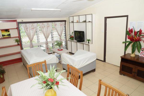 Gizo Lodge