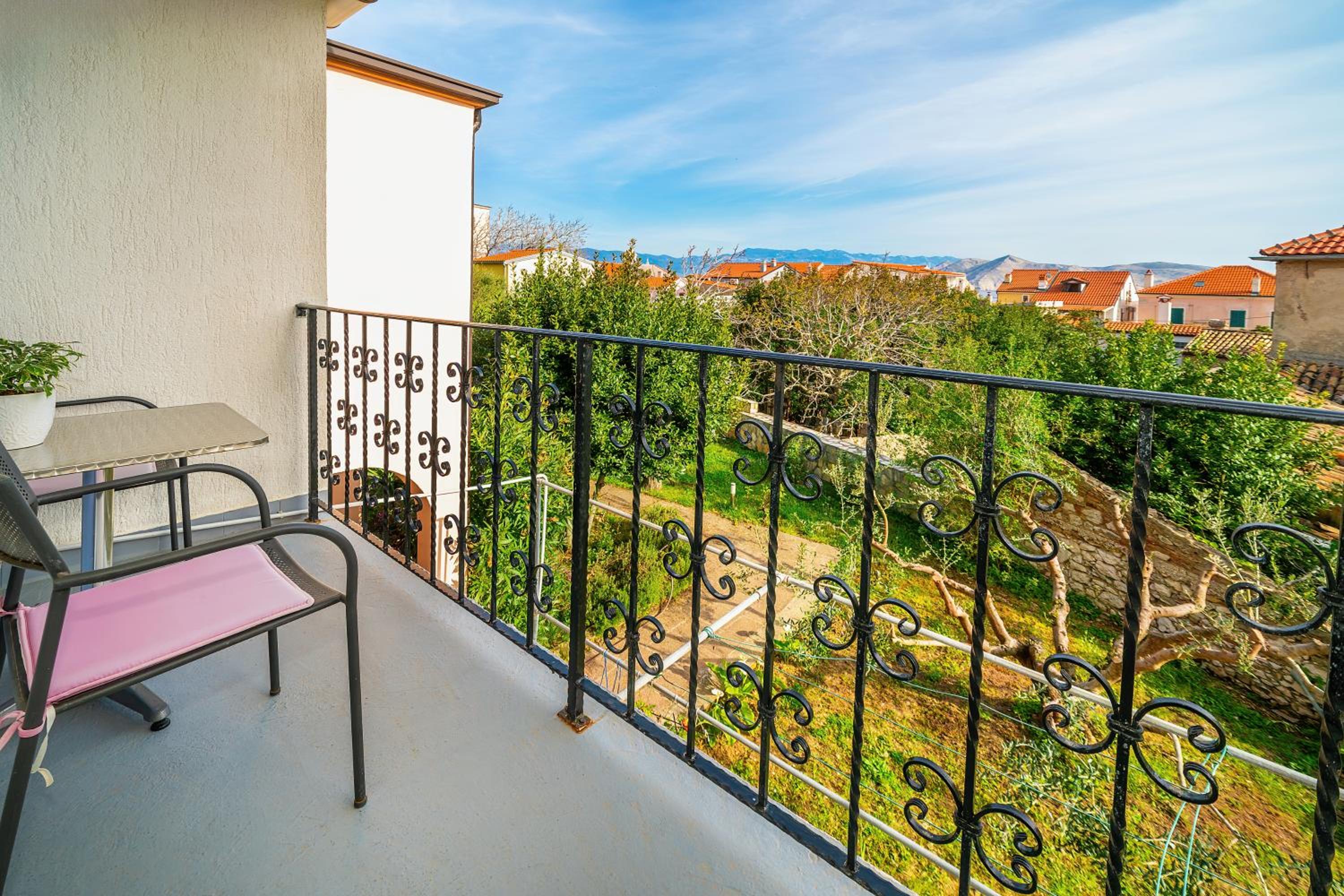 Apartments Karolina with Balcony view 4