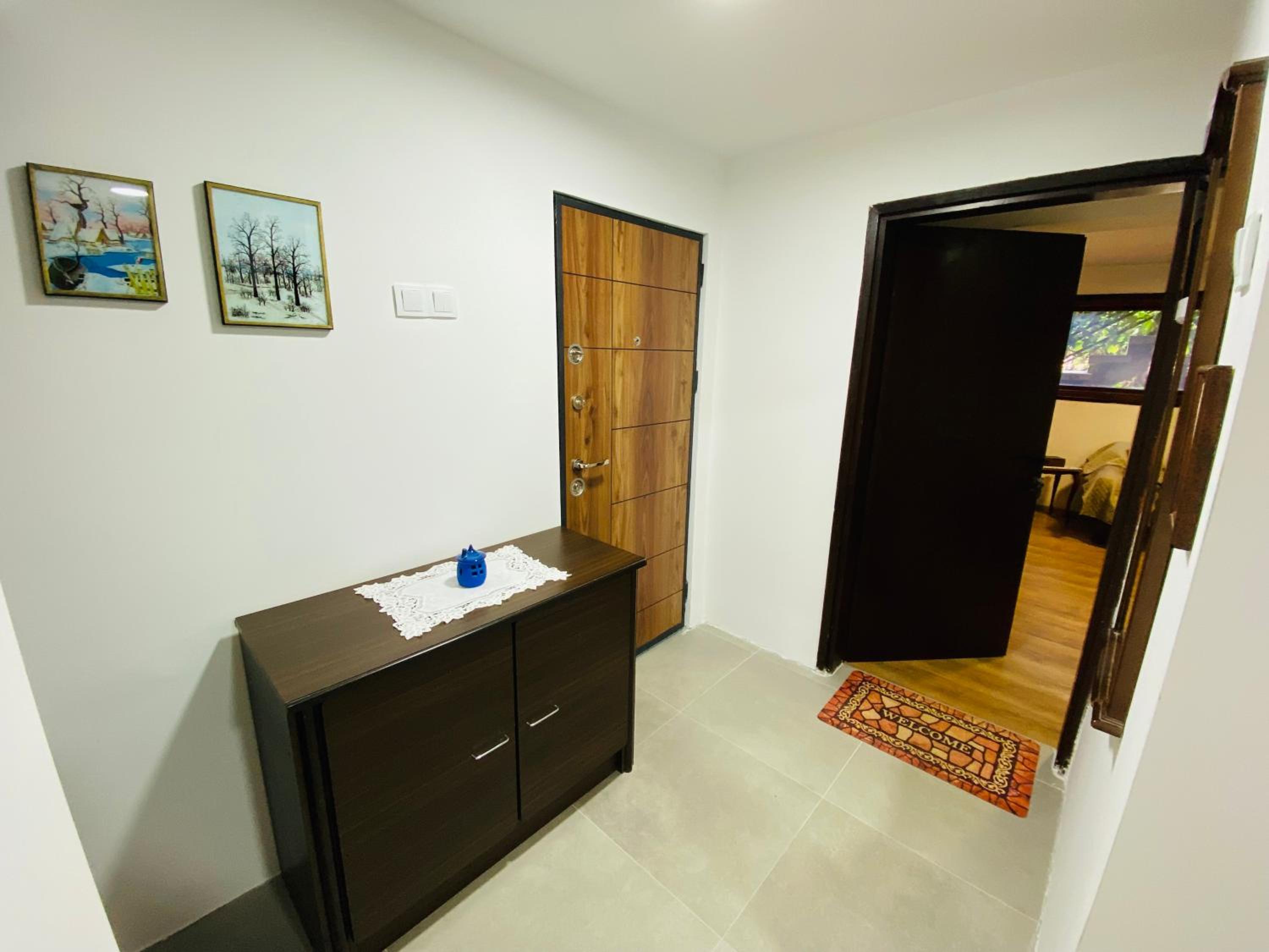 Vintage Apartment