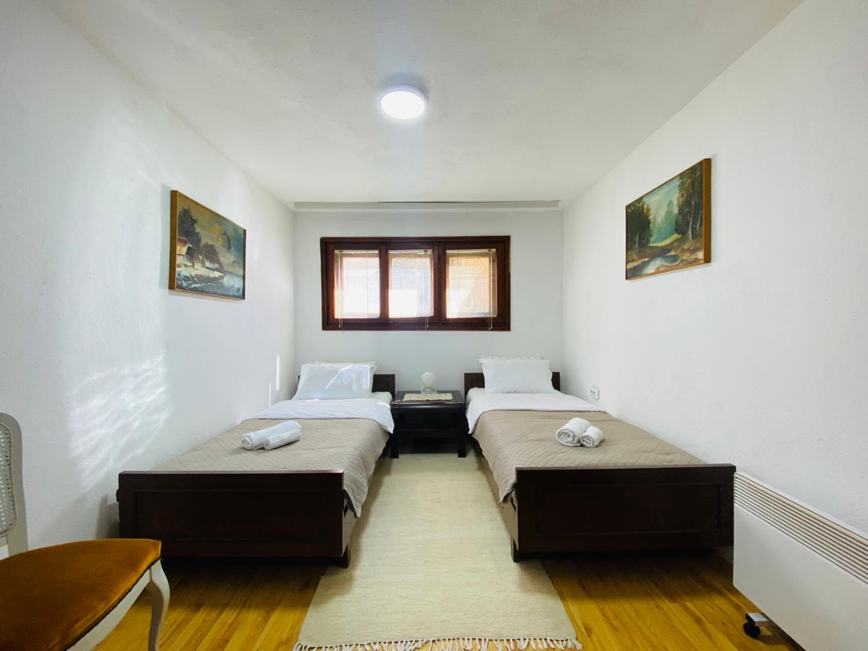 Vintage Apartment