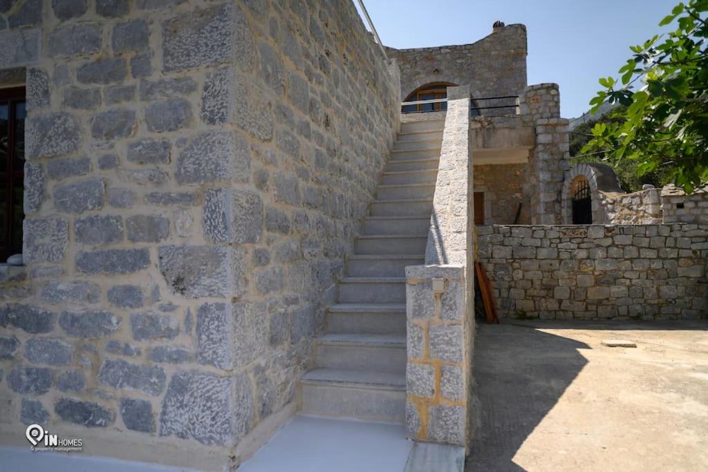 Panorama - Unique Beachfront Stone House in Alipa-Mani view 4