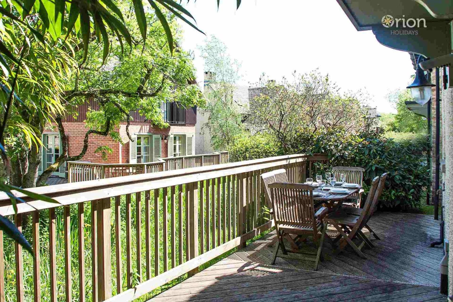 Mill Village 59, Millstream Cottage - P view 2