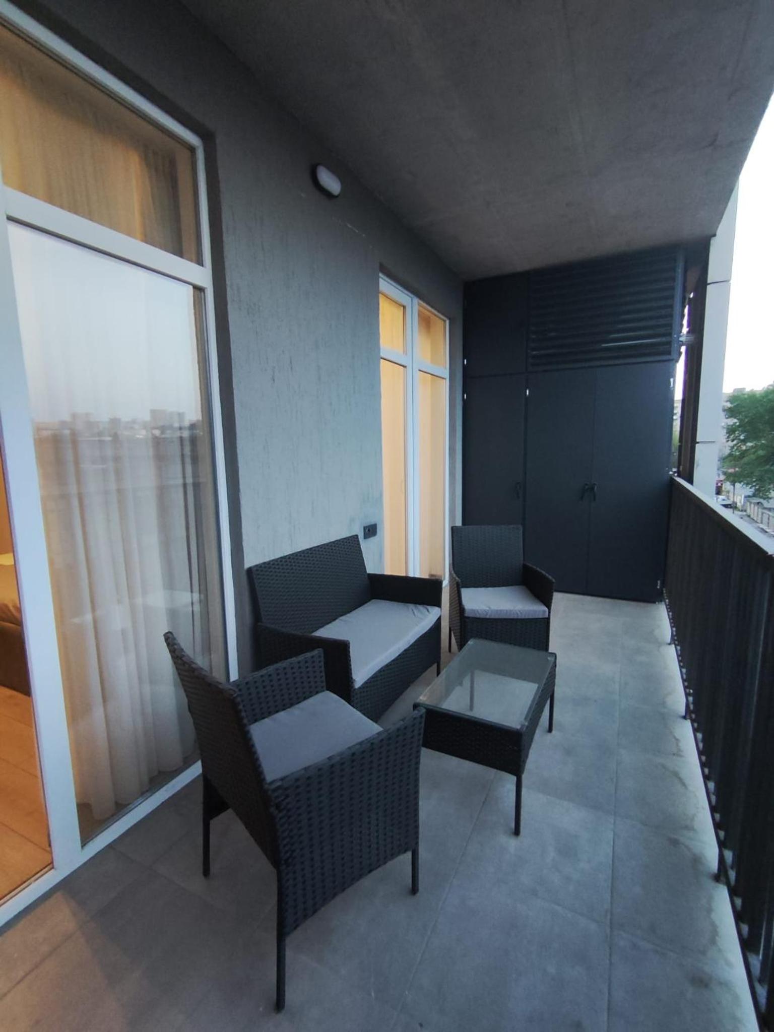 Isani Archi Apartment 119 view 5