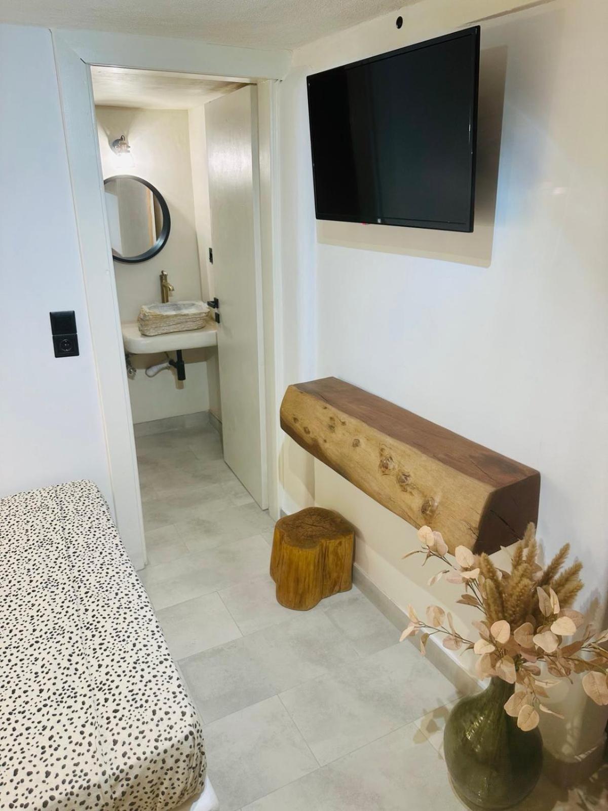 Cassaris Mykonos
