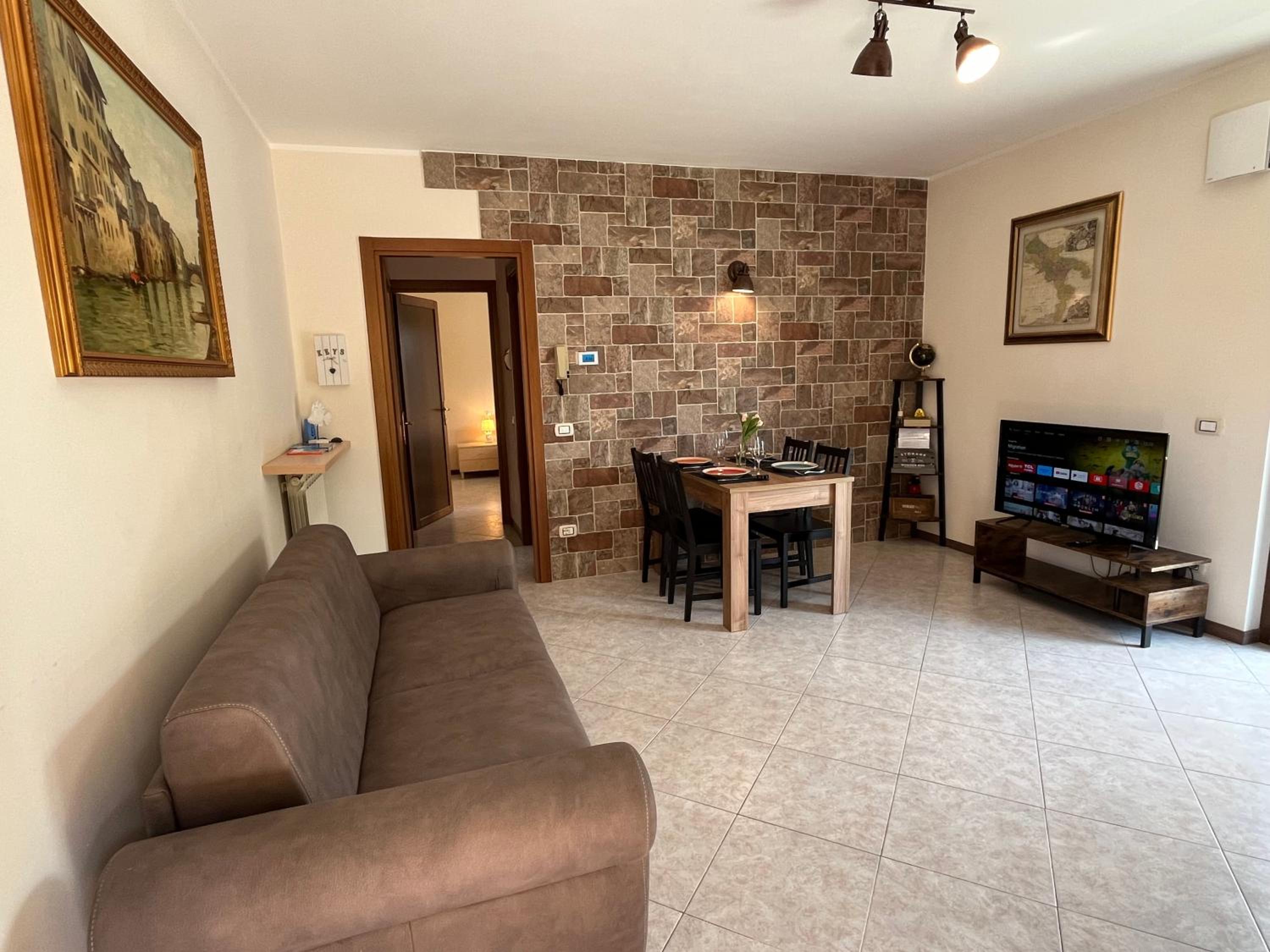 DISCOVERY FLAT with pool & bikes photo 5