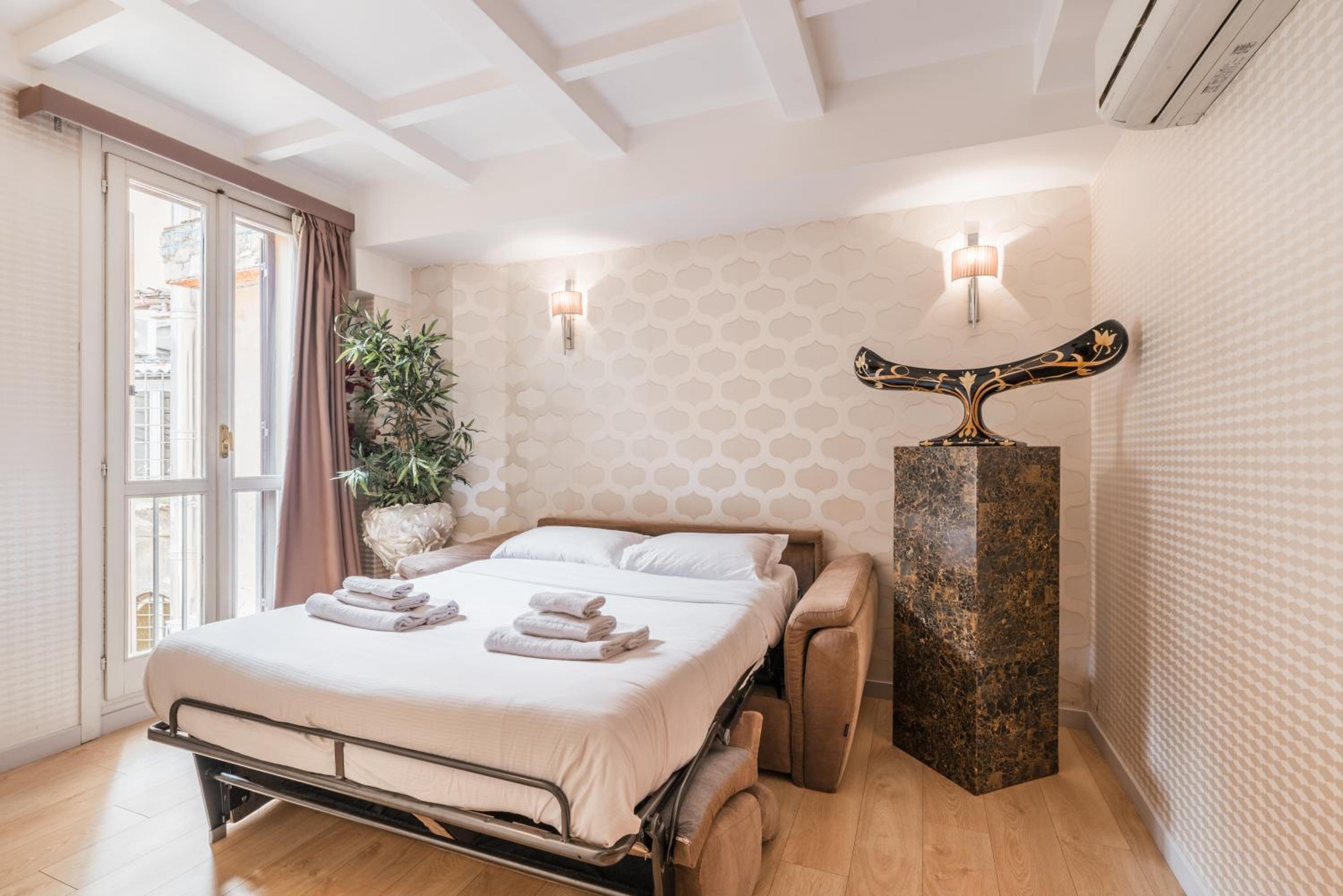 Penthouse Suite Rome - Private Suites
