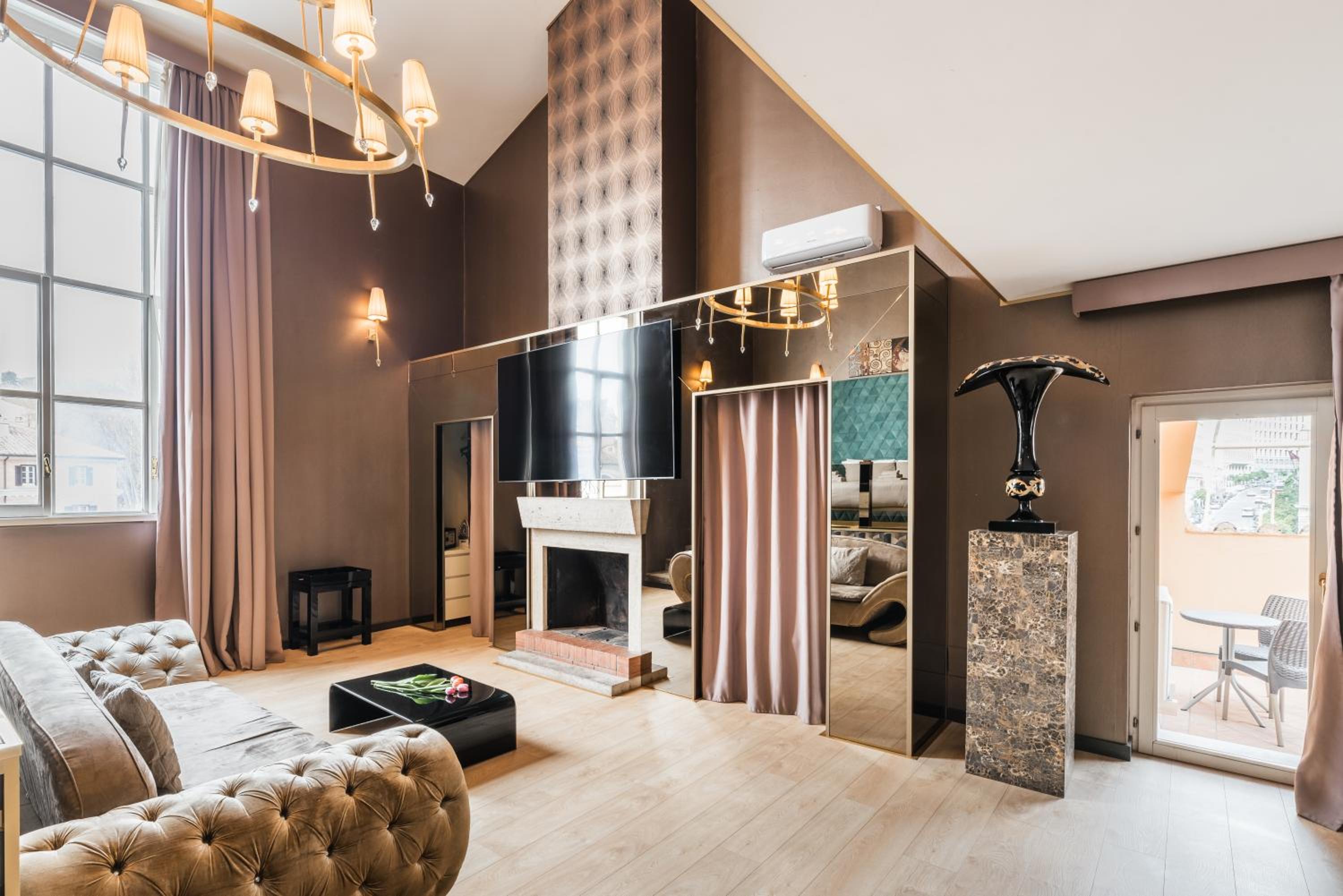 Penthouse Suite Rome - Private Suites