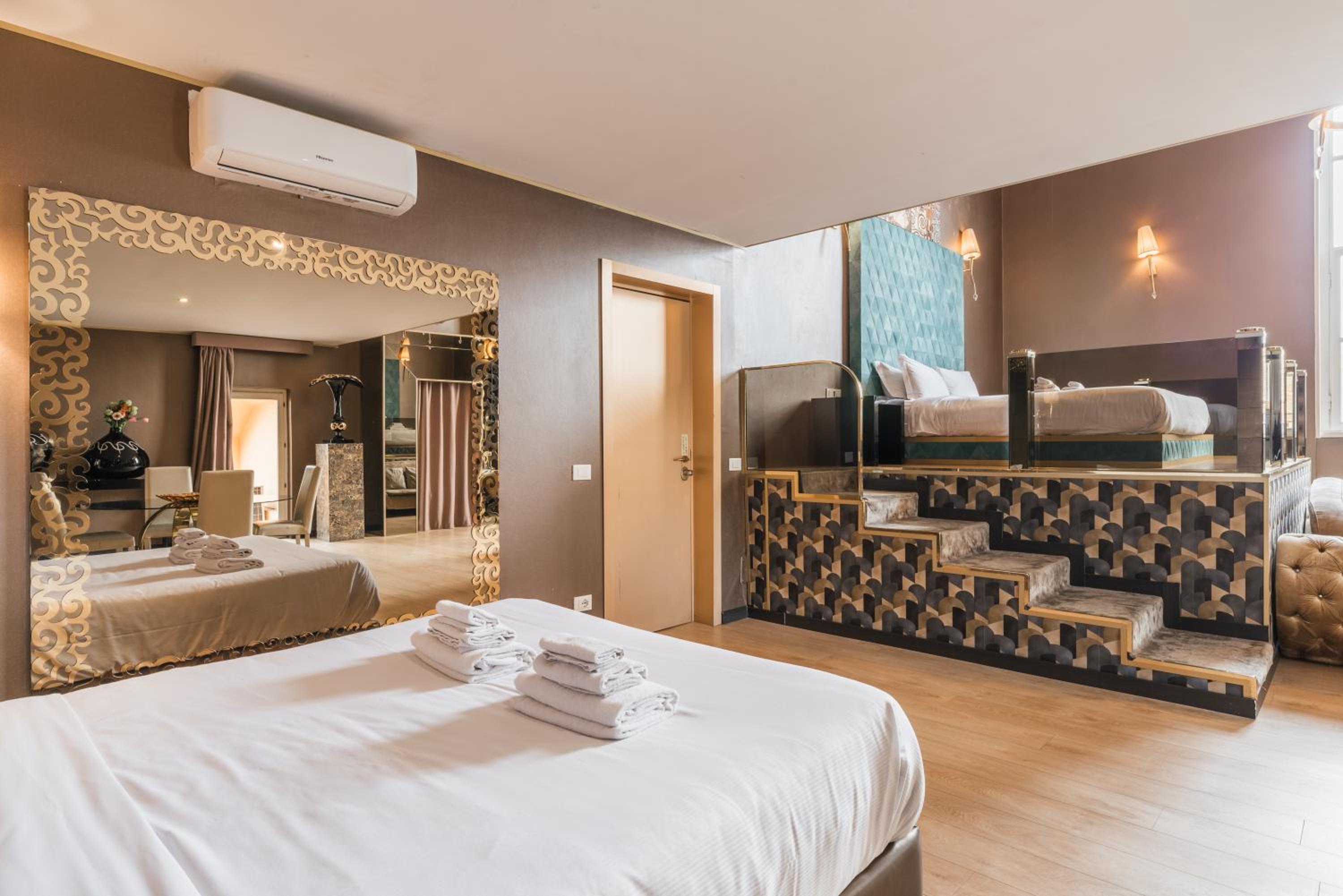 Penthouse Suite Rome - Private Suites