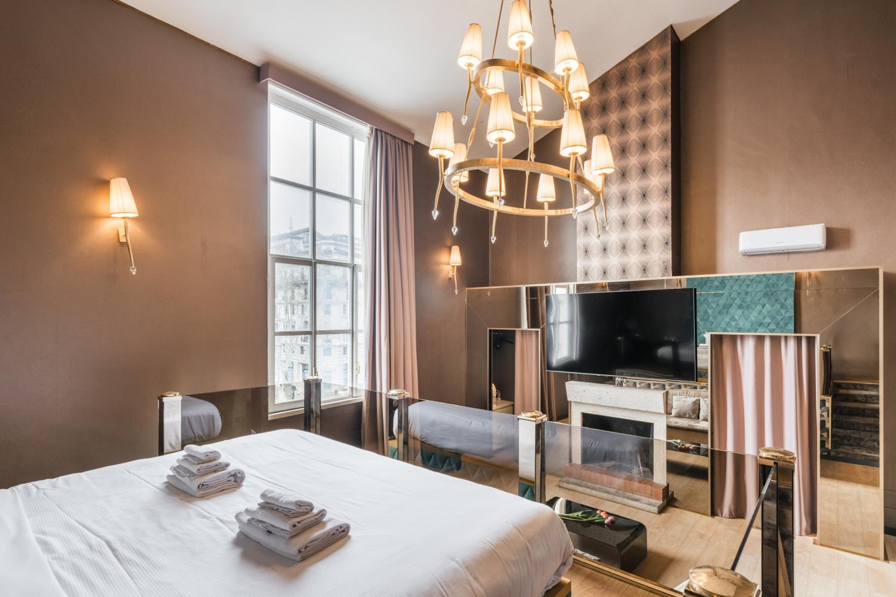Penthouse Suite Rome - Private Suites