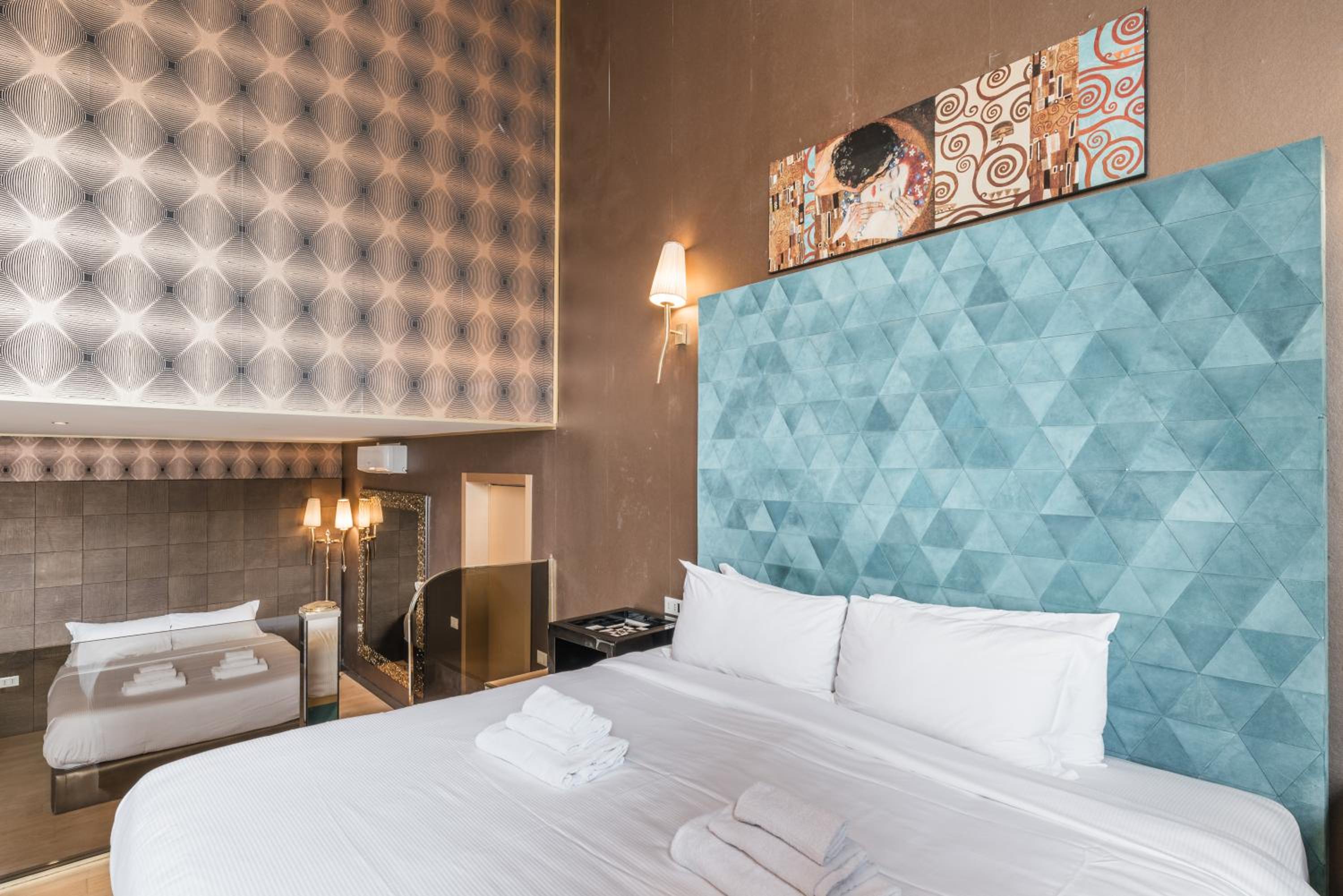 Penthouse Suite Rome - Private Suites