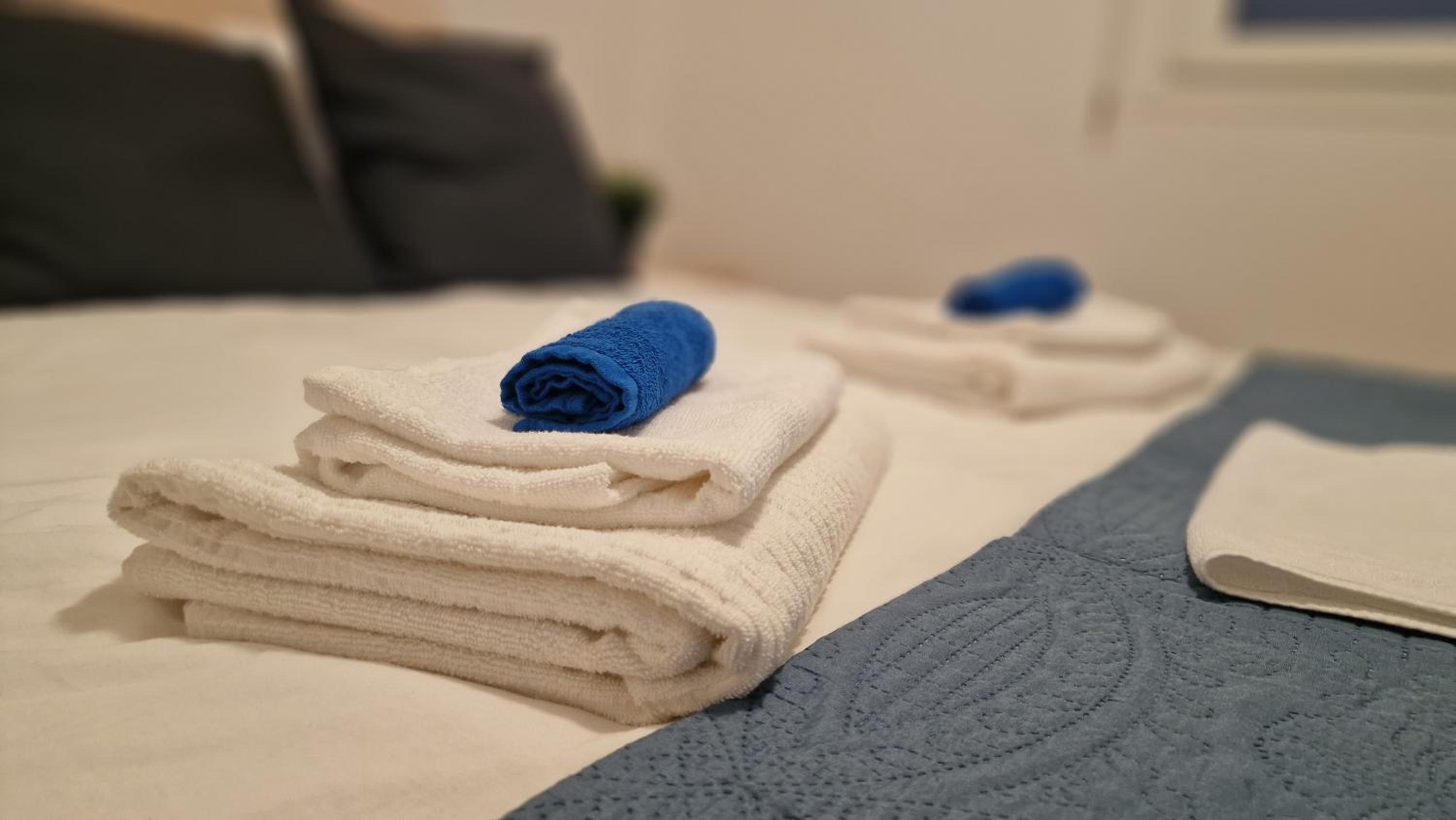 Blue Pearl holiday apartments with pool in kato paphos