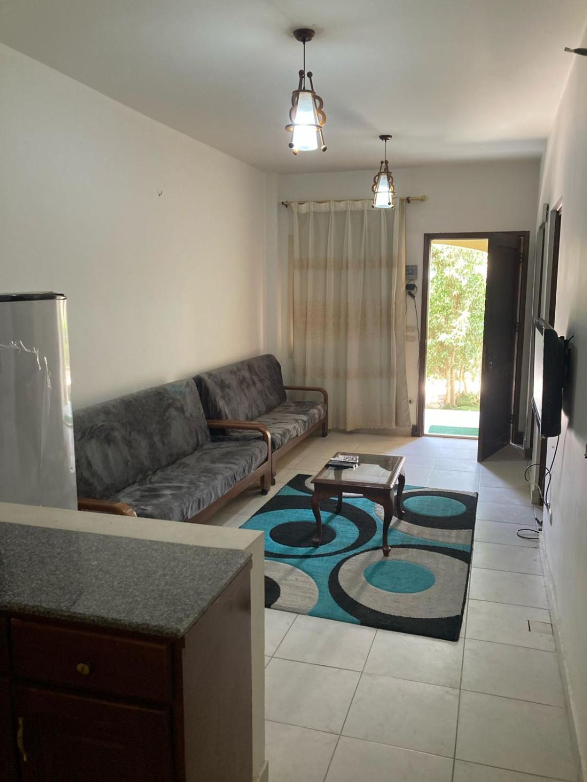 mc- ground floor with garden view 5
