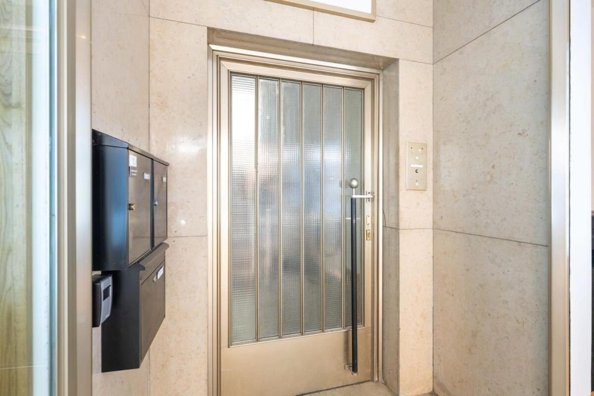 Top floor apartment next to Marienplatz