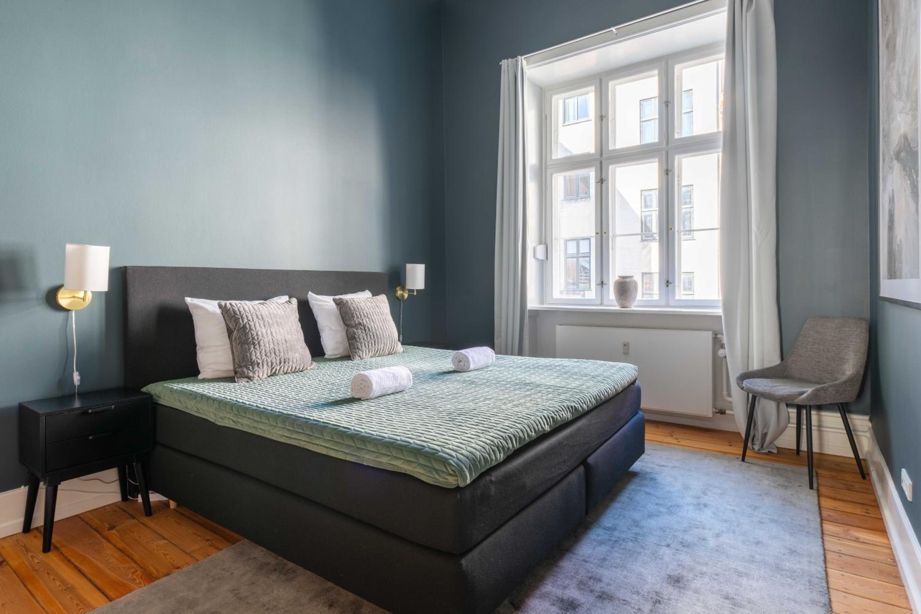 Centrally Located 3 Bedroom Apartment