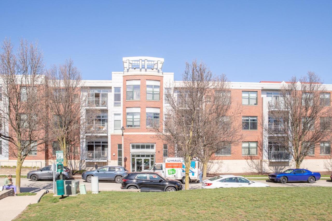 Flexhome Brewers Hill 2BR TS2 - near Brady St and Riverwalk view 4