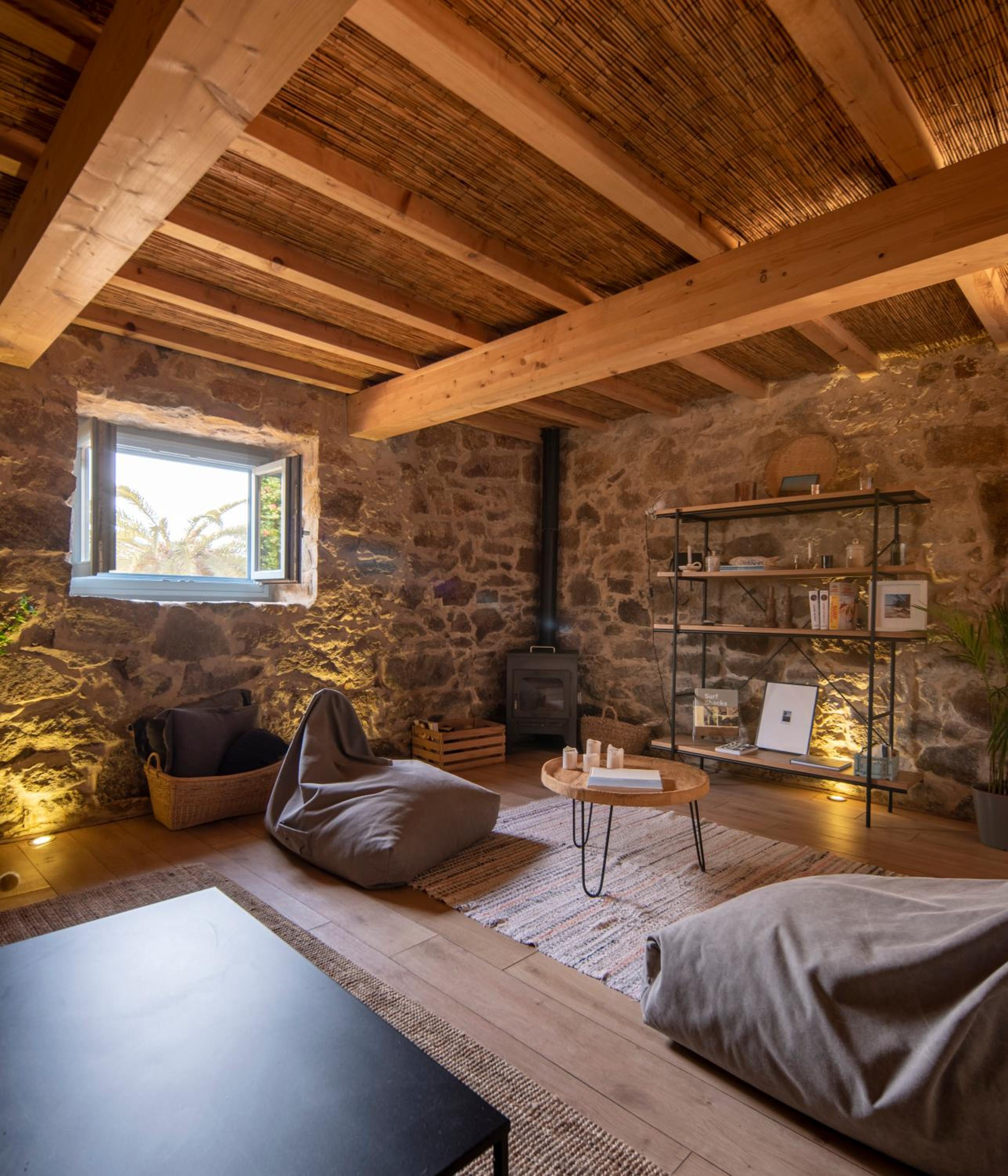Doni Beach House