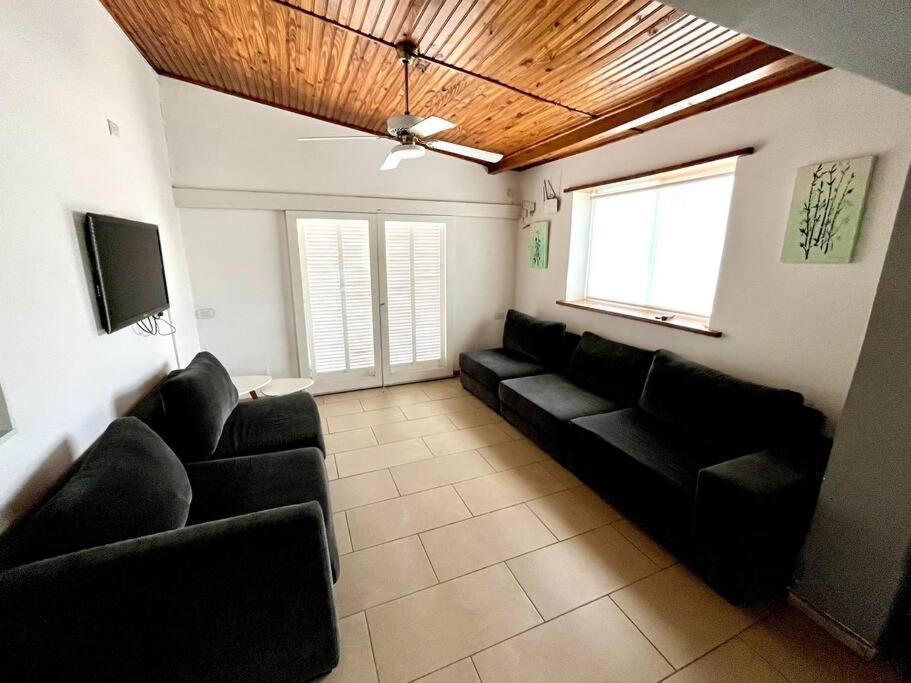 ¡Casa Brisas de Brown, en Chacras de Coria!