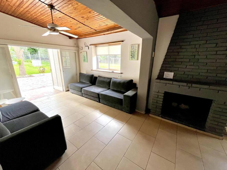 ¡Casa Brisas de Brown, en Chacras de Coria!