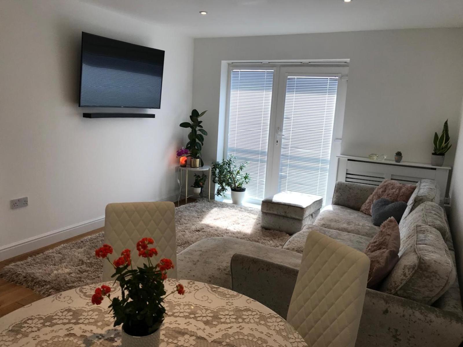 Broxbourne apartment (2 bed) view 4