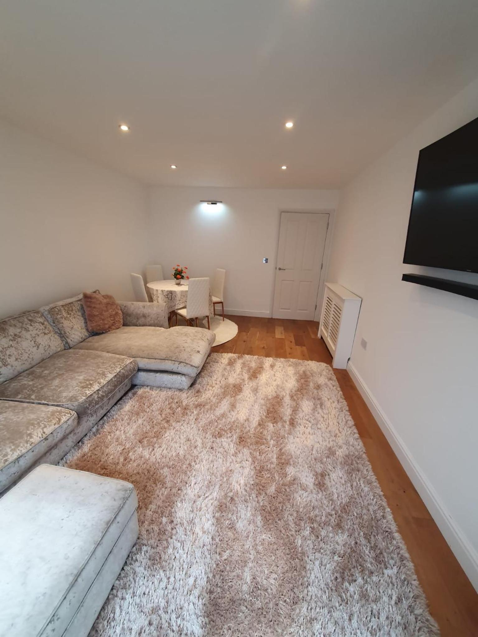 Broxbourne apartment (2 bed) view 3