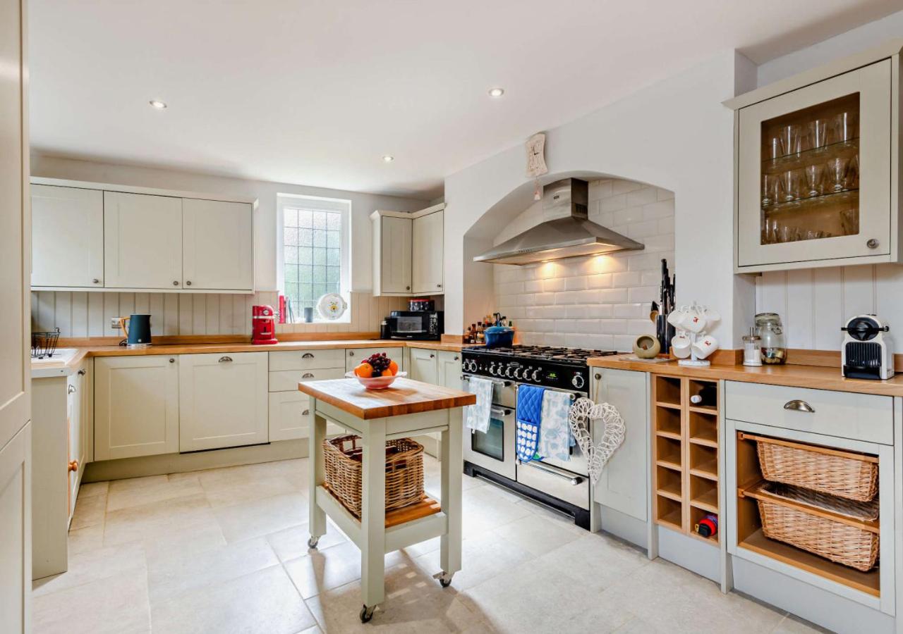 5 Bed in West Runton oc-f27744