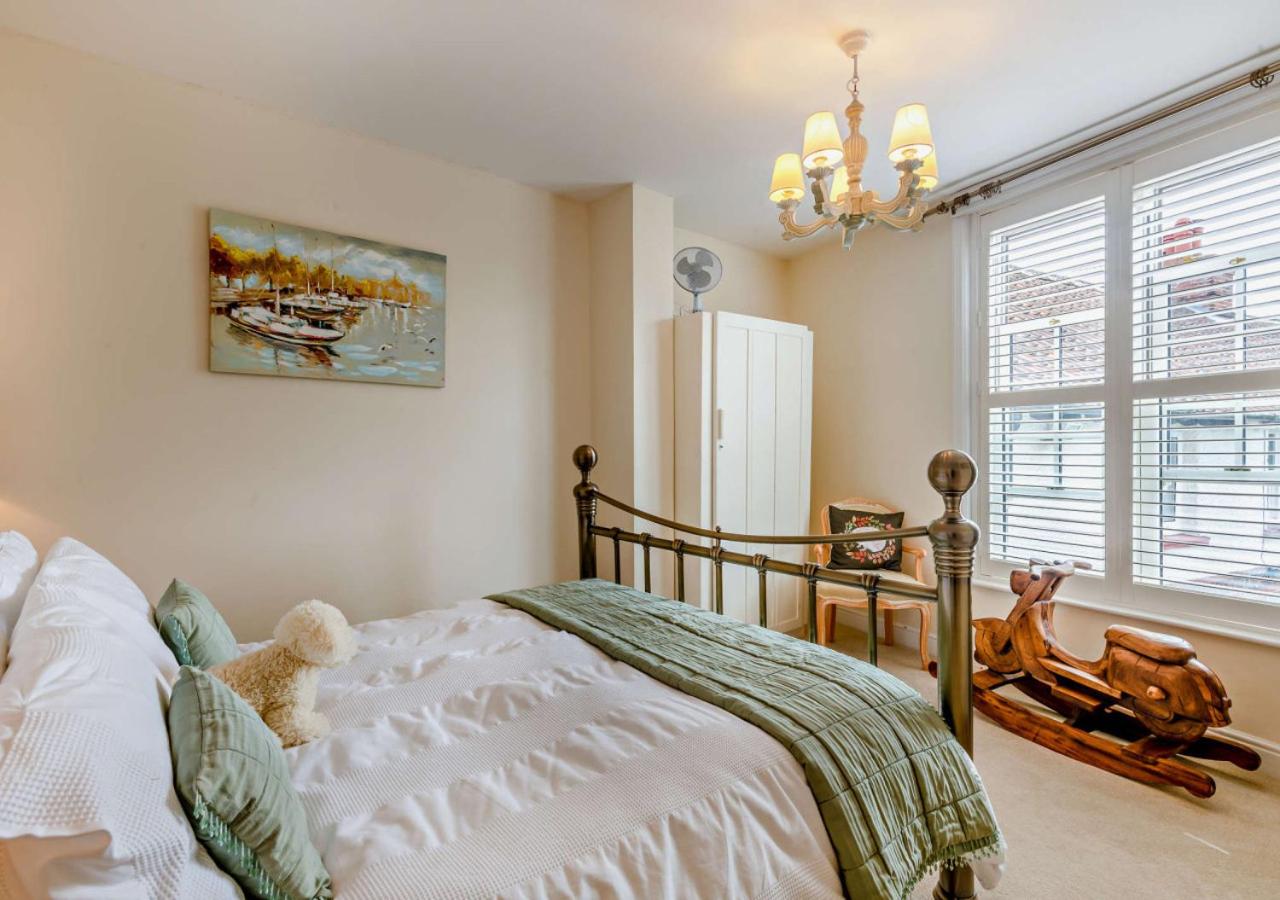 5 Bed in West Runton oc-f27744