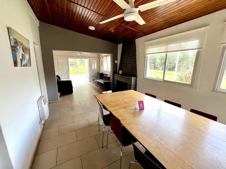 ¡Casa Brisas de Brown, en Chacras de Coria!