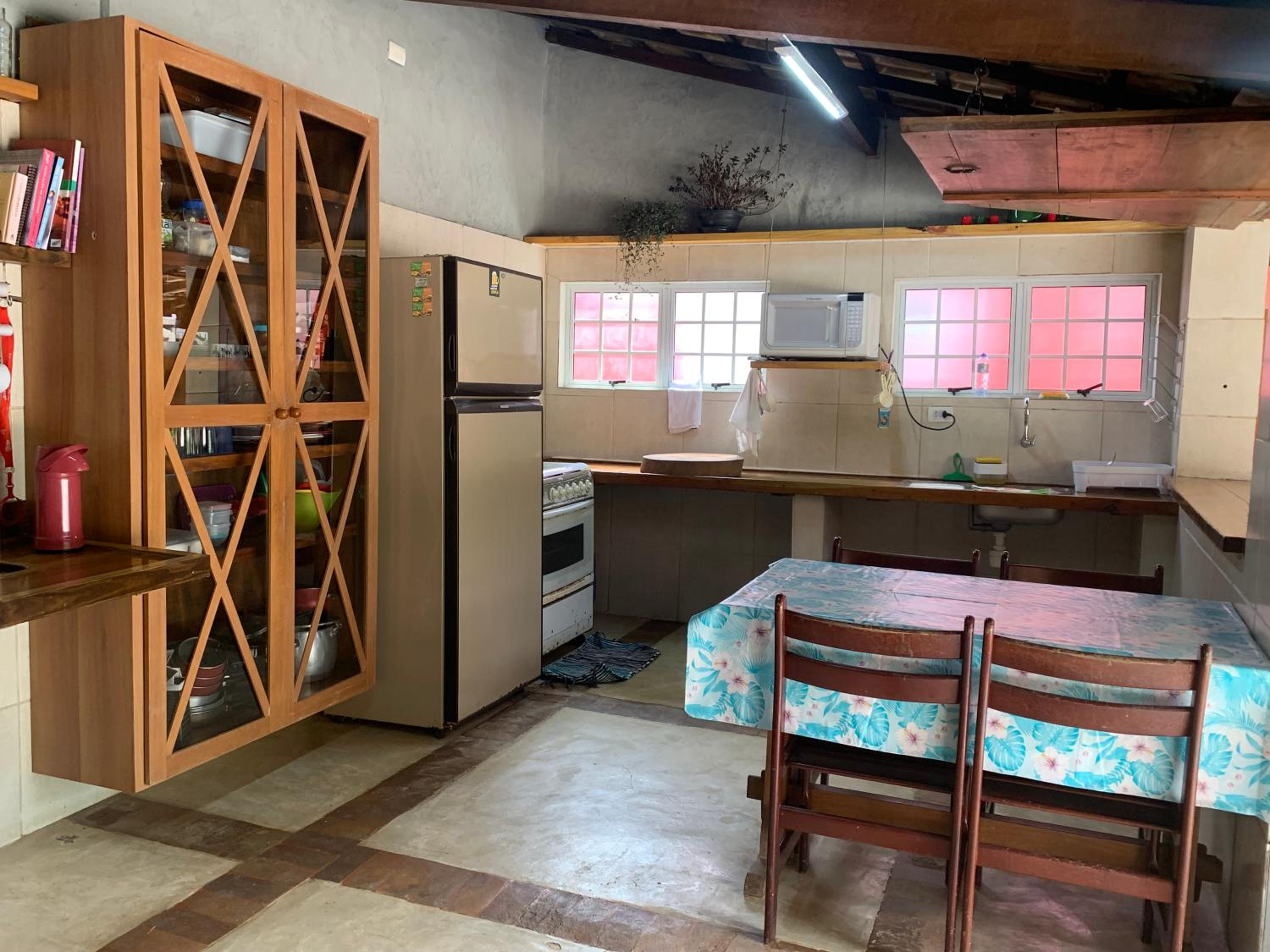 Casa chalé itamambuca