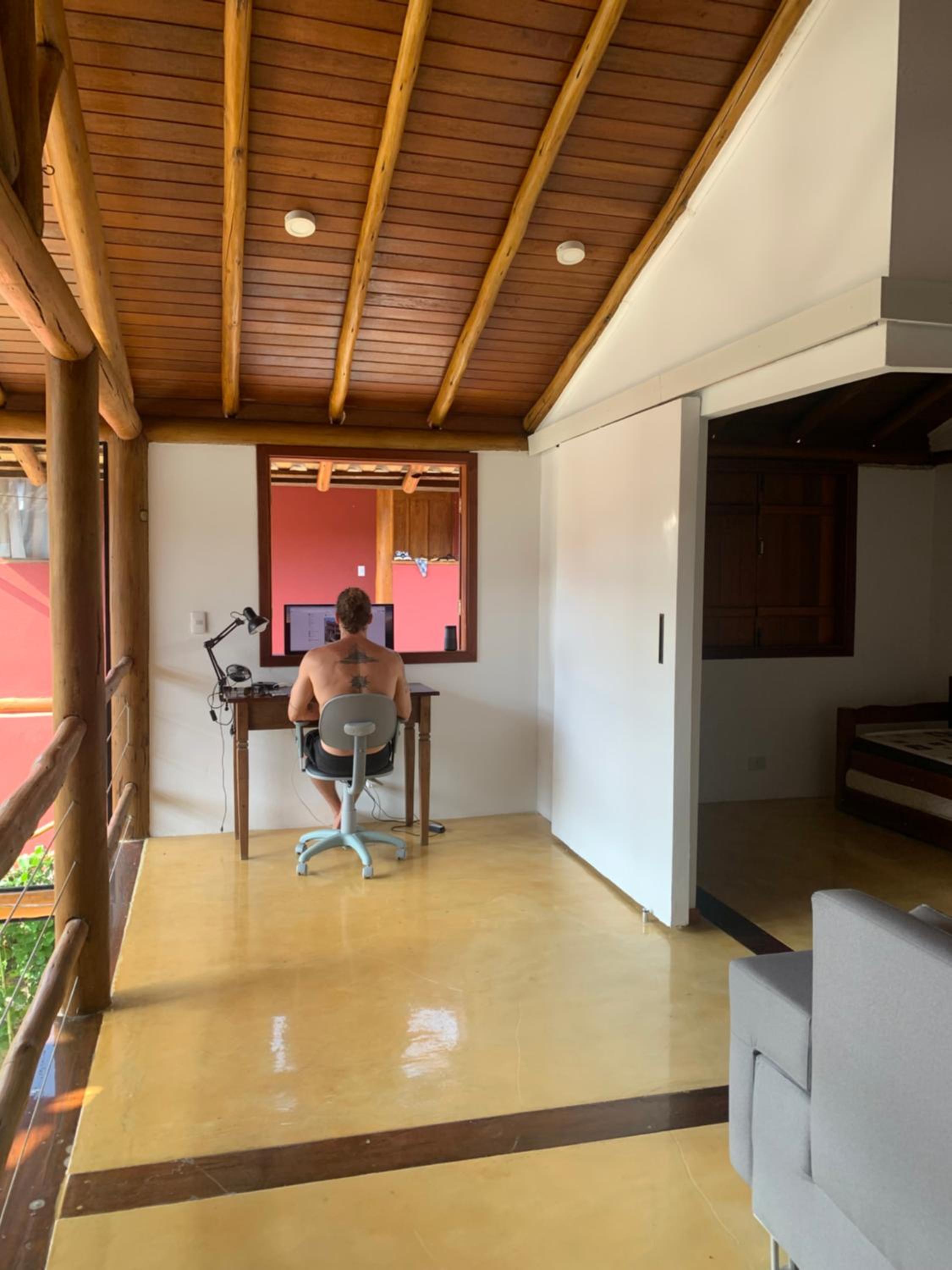 Casa chalé itamambuca