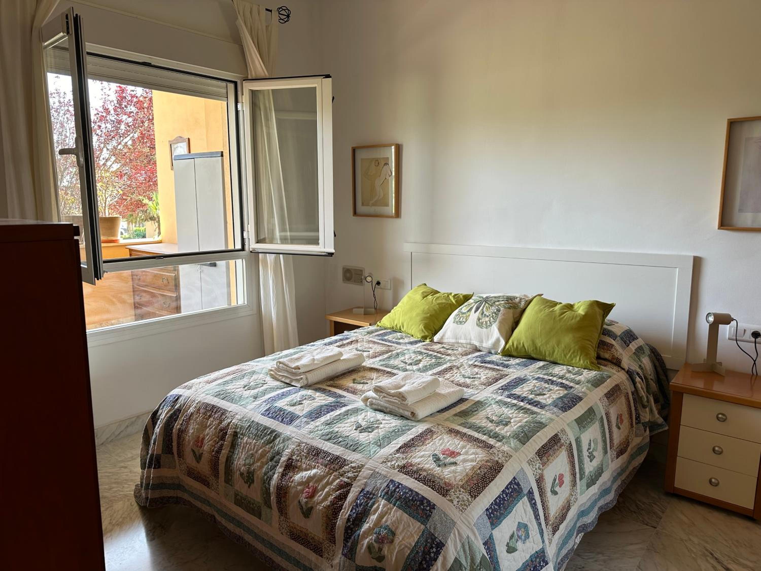 Apartment in Sol Andalusí with pool