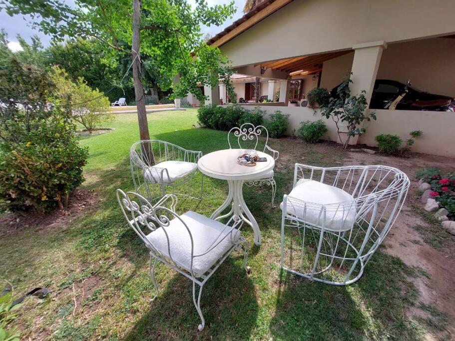 ¡Casa Florida, en el corazón de Chacras de Coria!