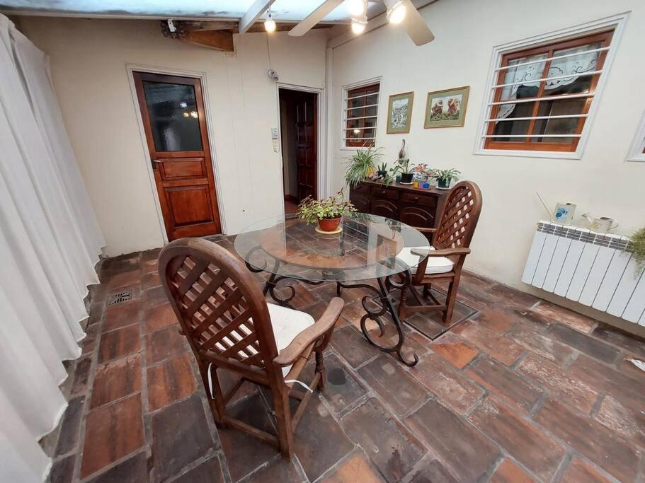 ¡Casa Florida, en el corazón de Chacras de Coria!