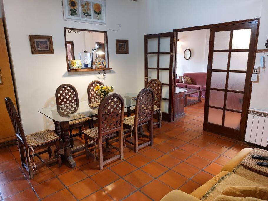 ¡Casa Florida, en el corazón de Chacras de Coria!