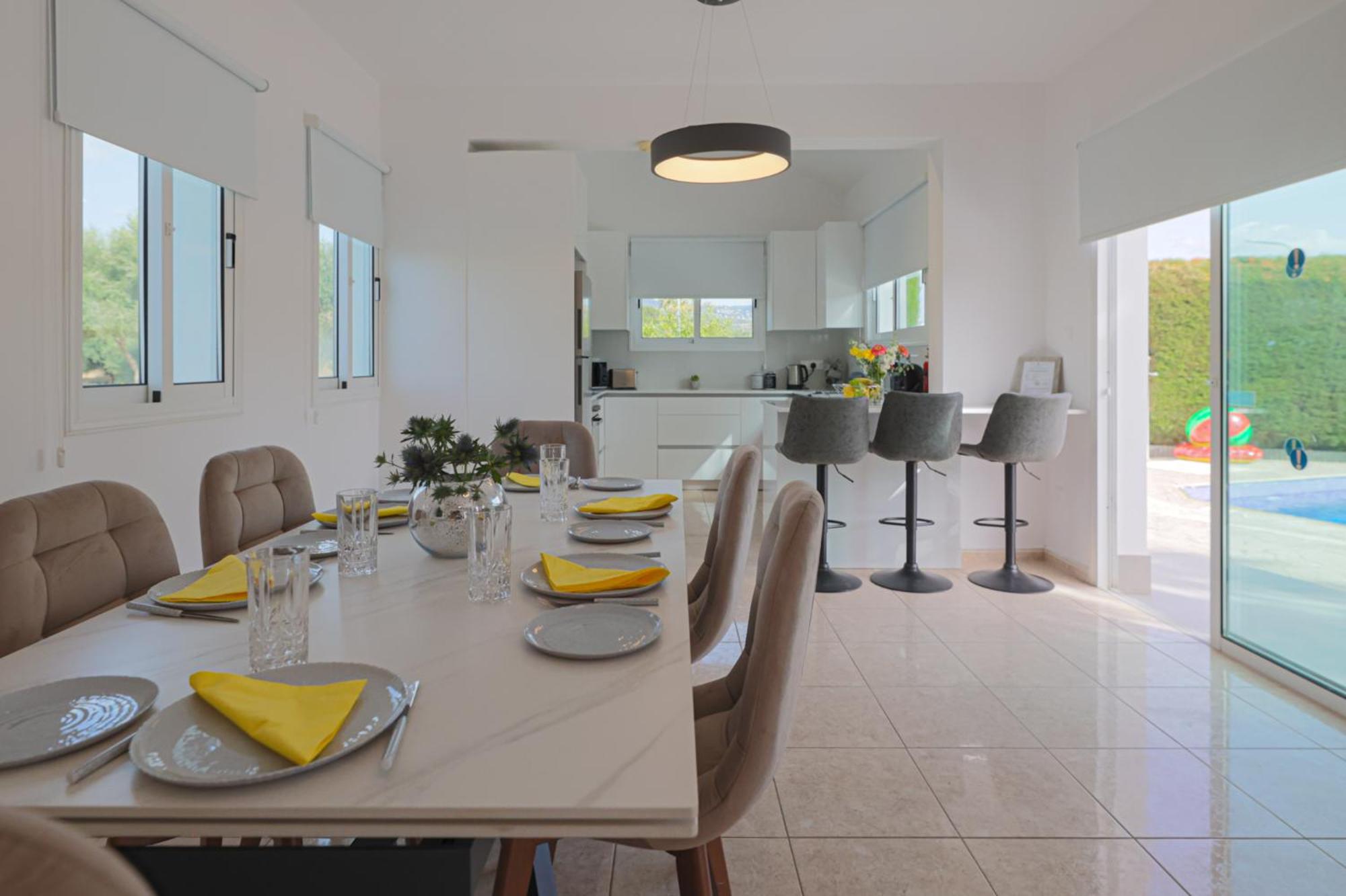 Villa YOLO with Private Pool, Coral-Bay