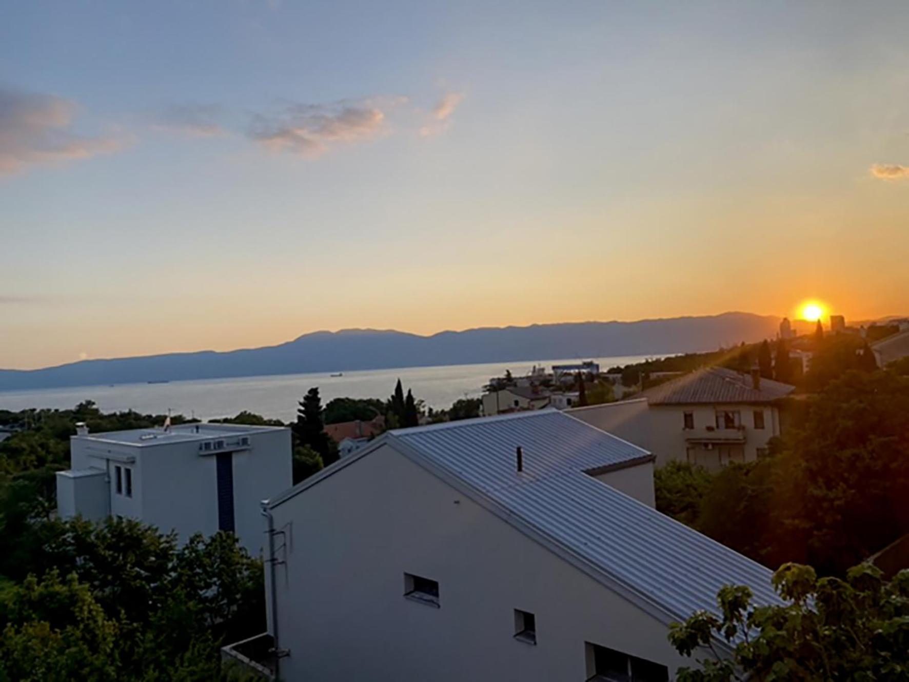 Apartment Sunset