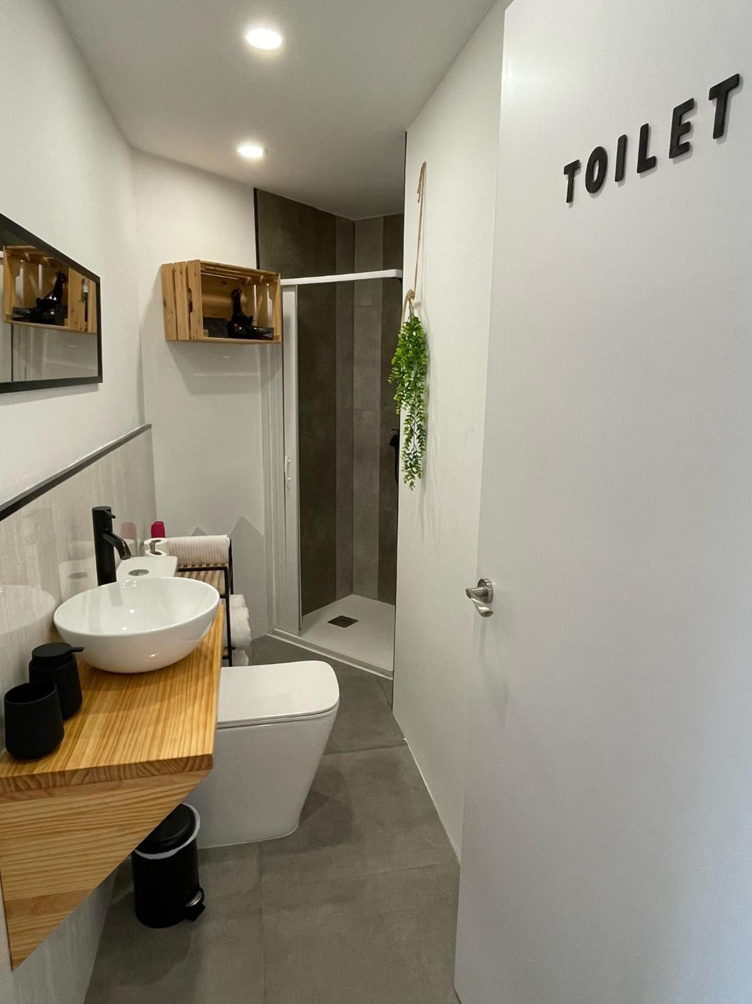 Boogalow Hostel