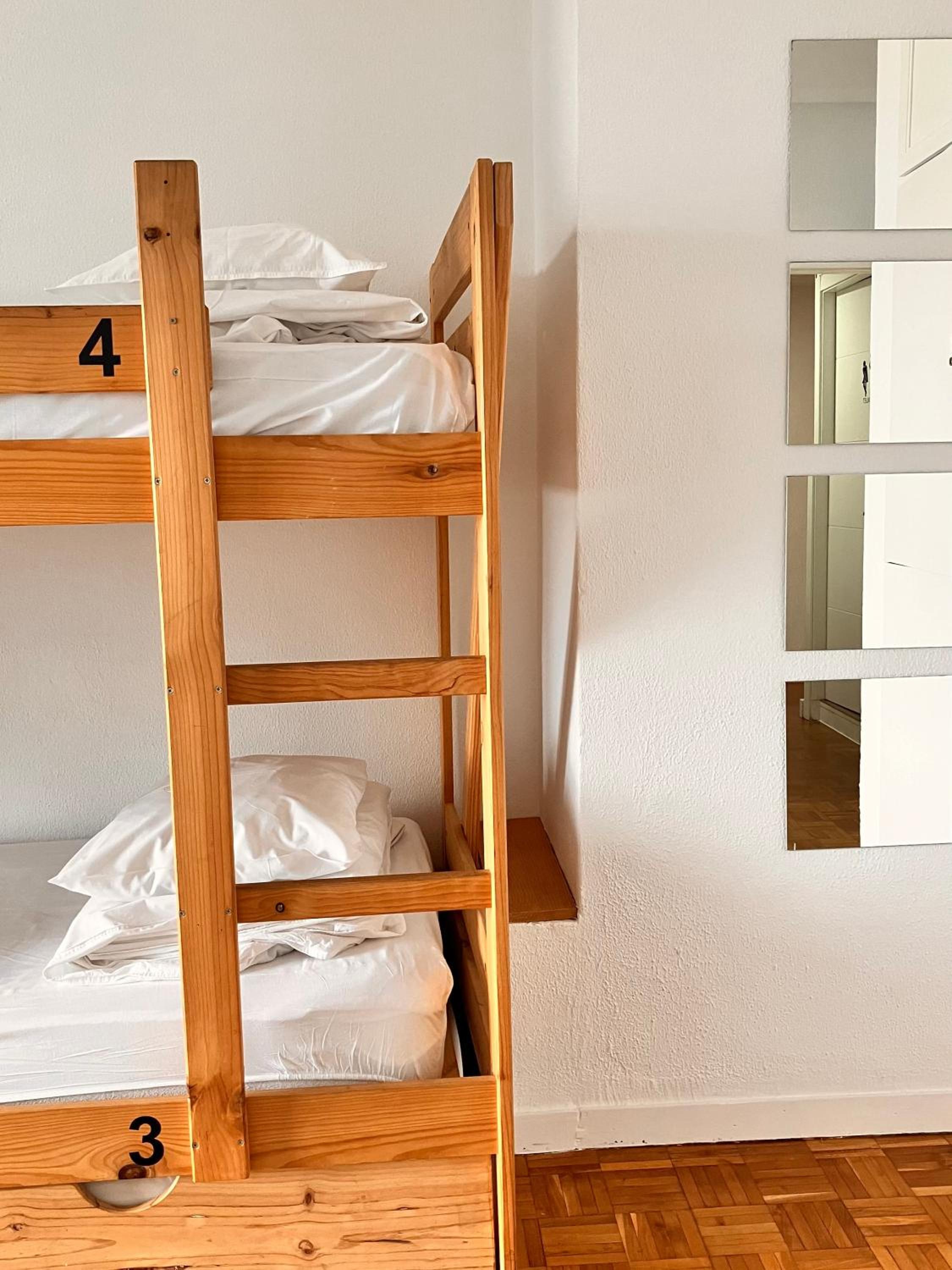 Boogalow Hostel