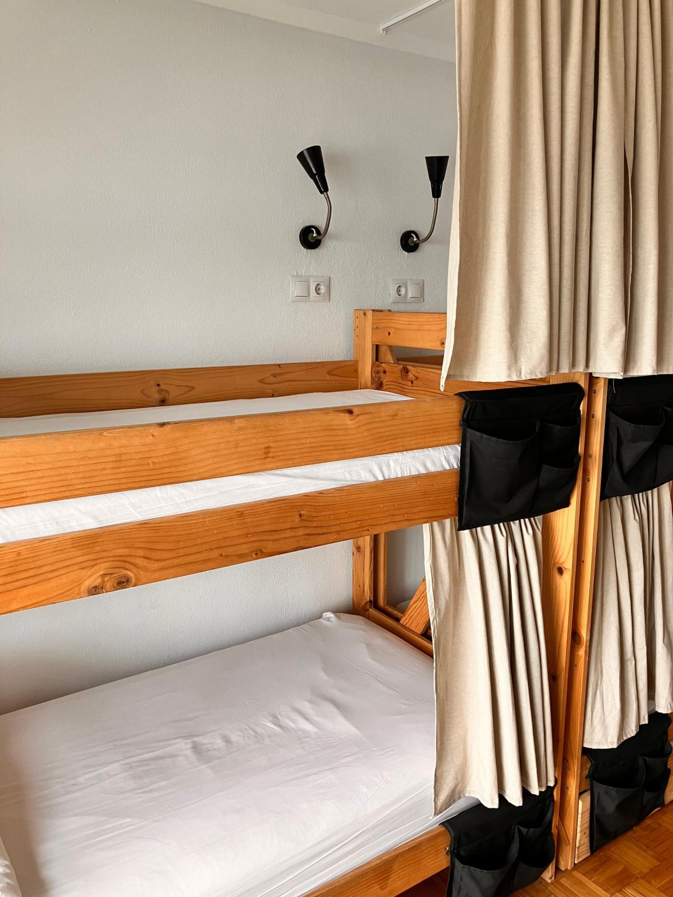 Boogalow Hostel