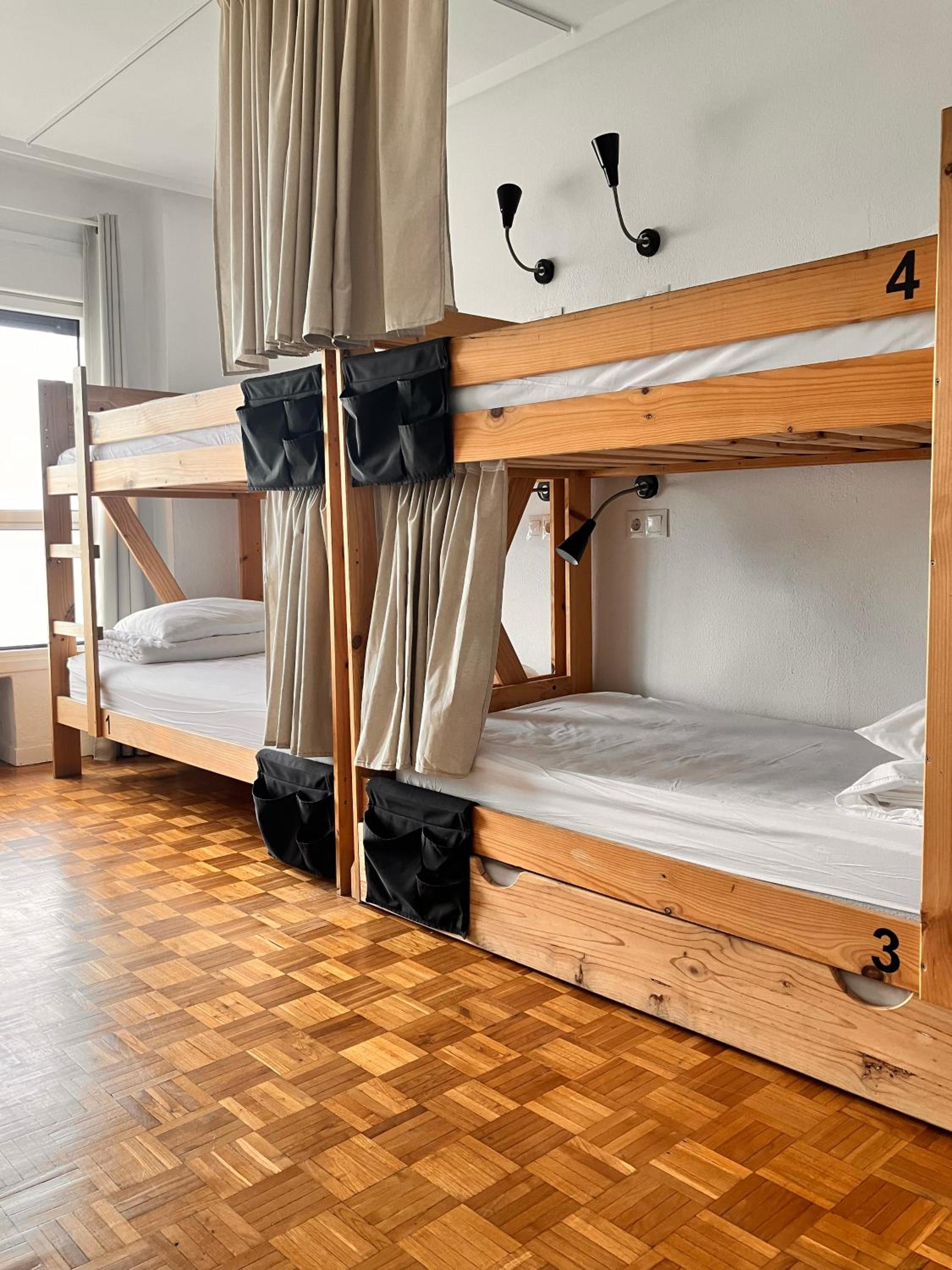 Boogalow Hostel