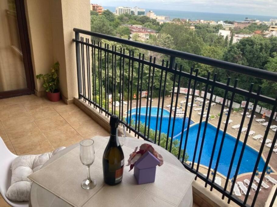 golden sands flat 147