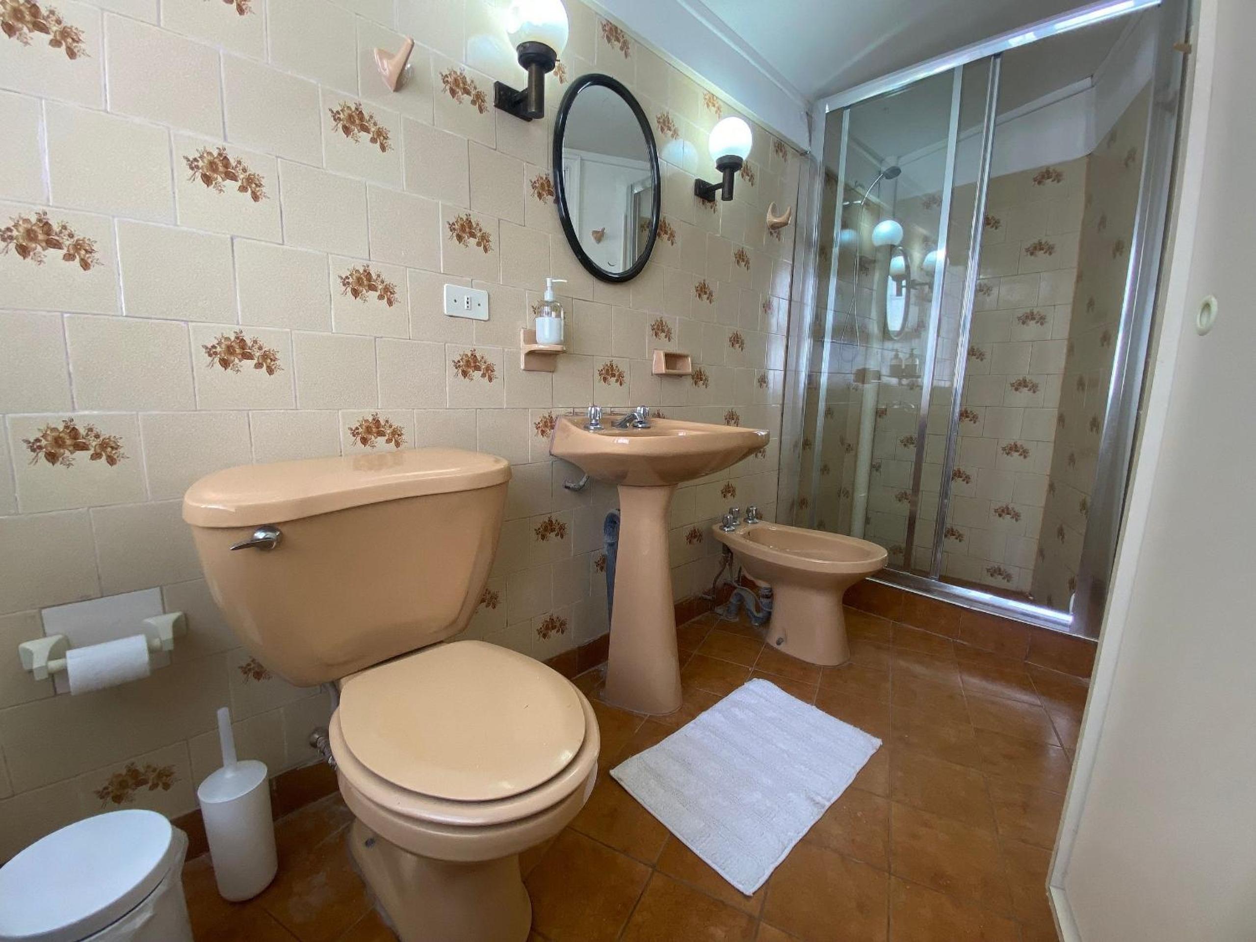 Hermosa y acogedora casa recién remodelada