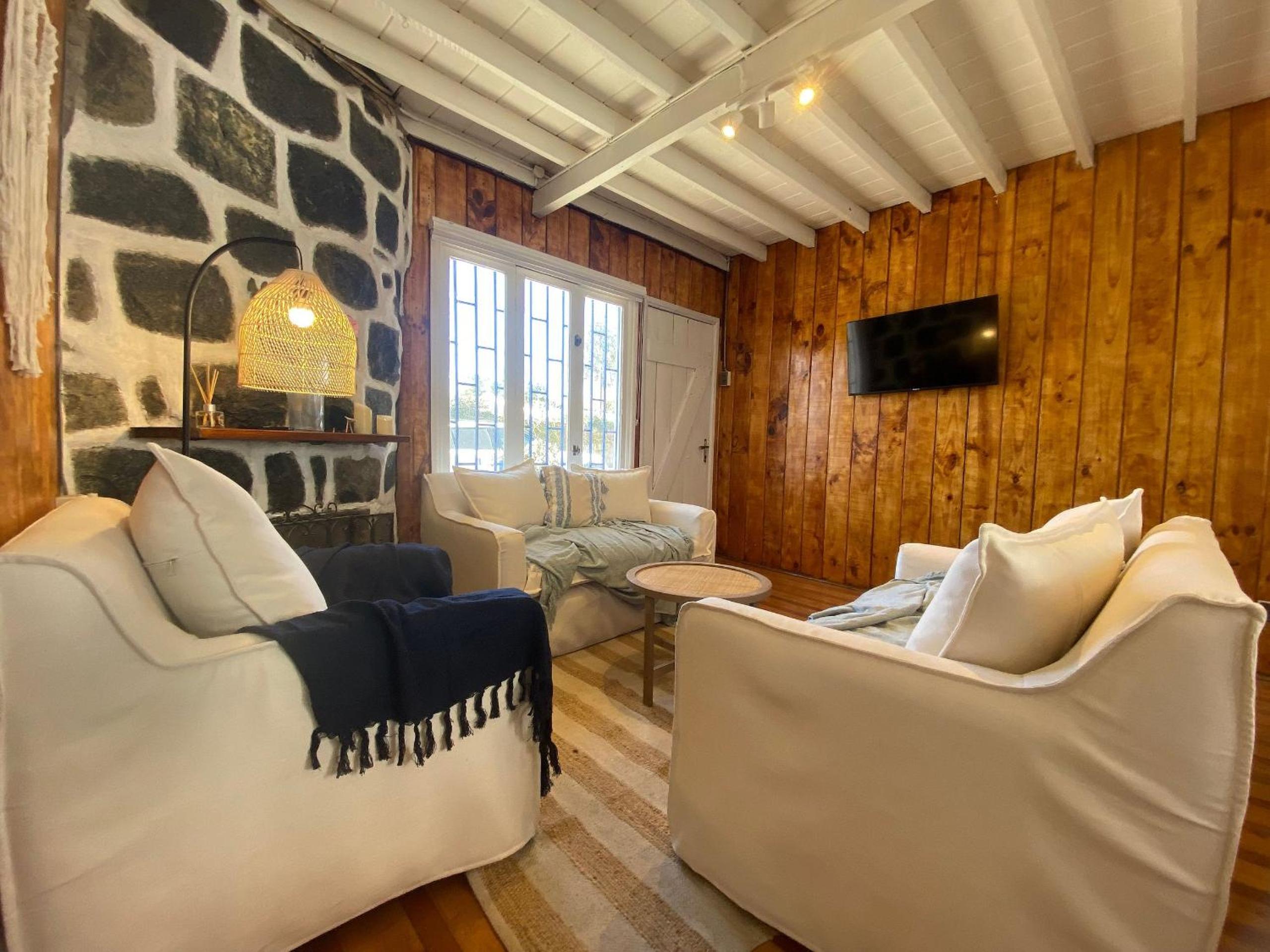 Hermosa y acogedora casa recién remodelada